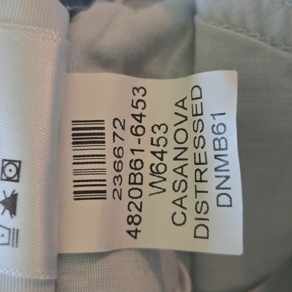 PAIGE Noella High Waist Crop Straight Leg Jeans Casanova Distressed EUC - 31 - Picture 11 of 14